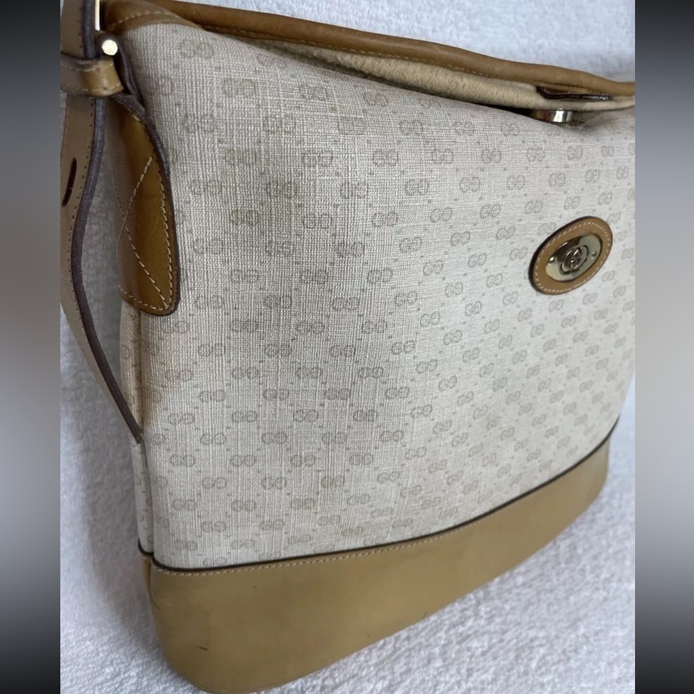Gucci Vintage Canvas & Leather Bucket Shoulder Bag - Picture 13 of 16